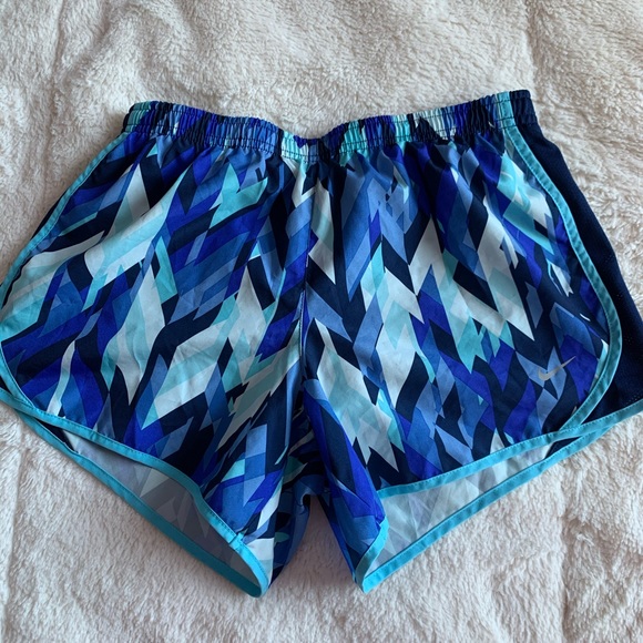 Nike Other - Nike DRI-FIT running shorts with liner (kids L)